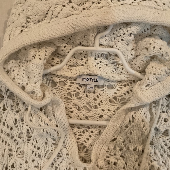 White cotton summer sweater - Picture 2 of 5